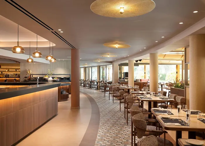 Sentido Apollo Palace